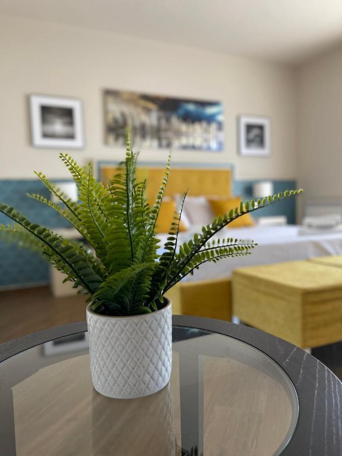 Mb Giurati Suites Маскали Экстерьер фото
